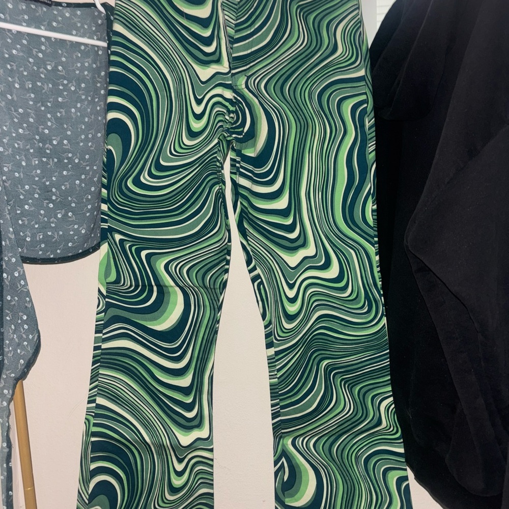 Motel Rocks Green Swirl Patterned Pants - Picture 2 of 4